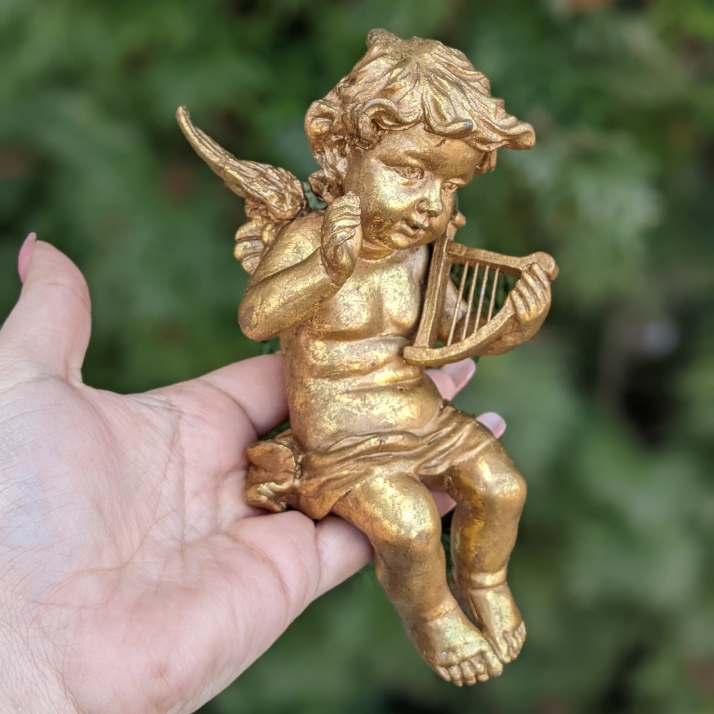 Golden Shelf Cherub